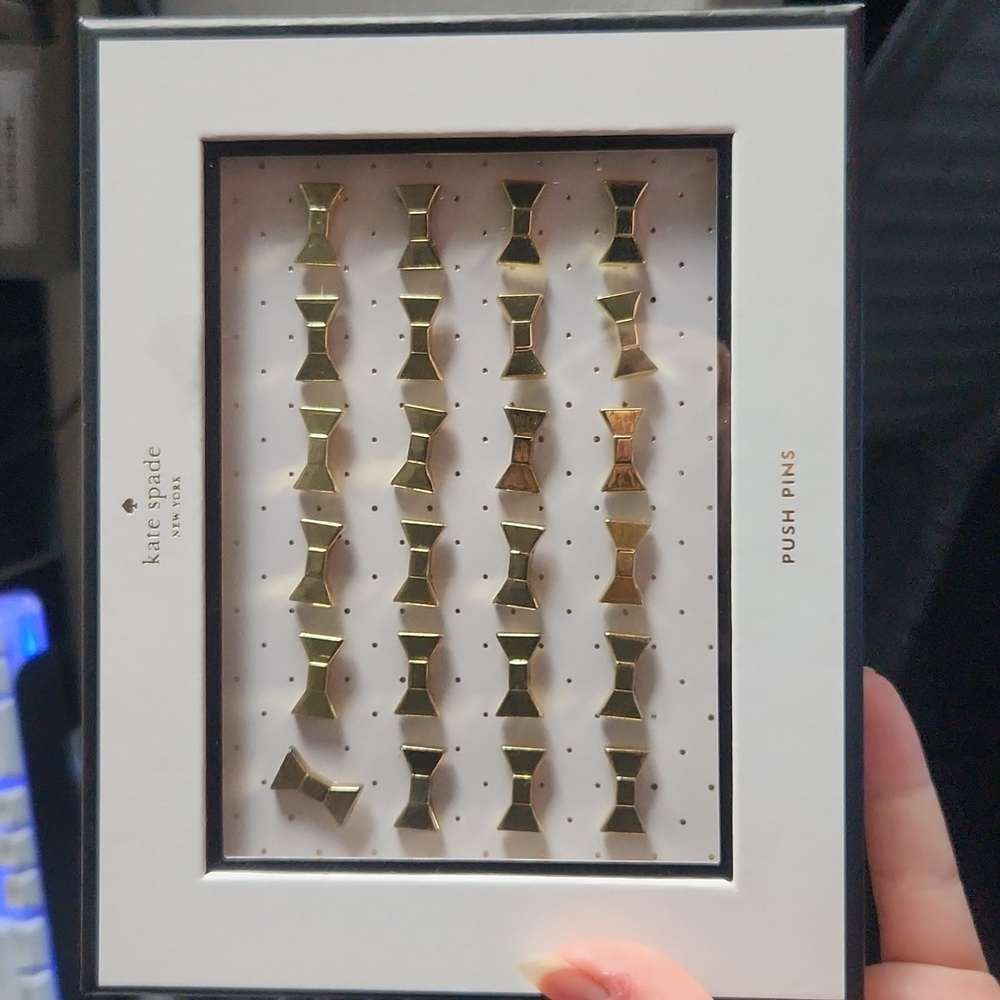 Kate spade push pins